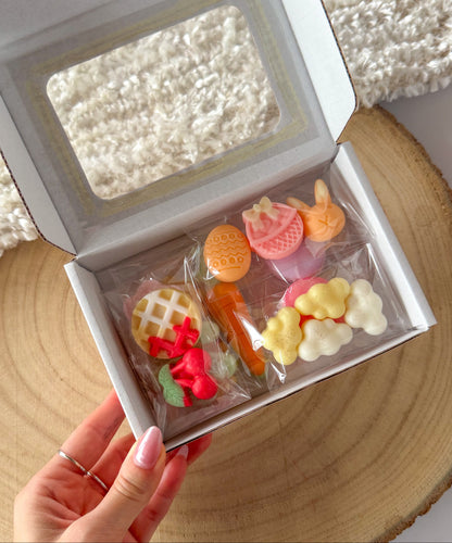 SPRING & EASTER MOMENTS